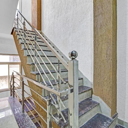 Hotel O Grand L M Ádzsmir Kültér fotó