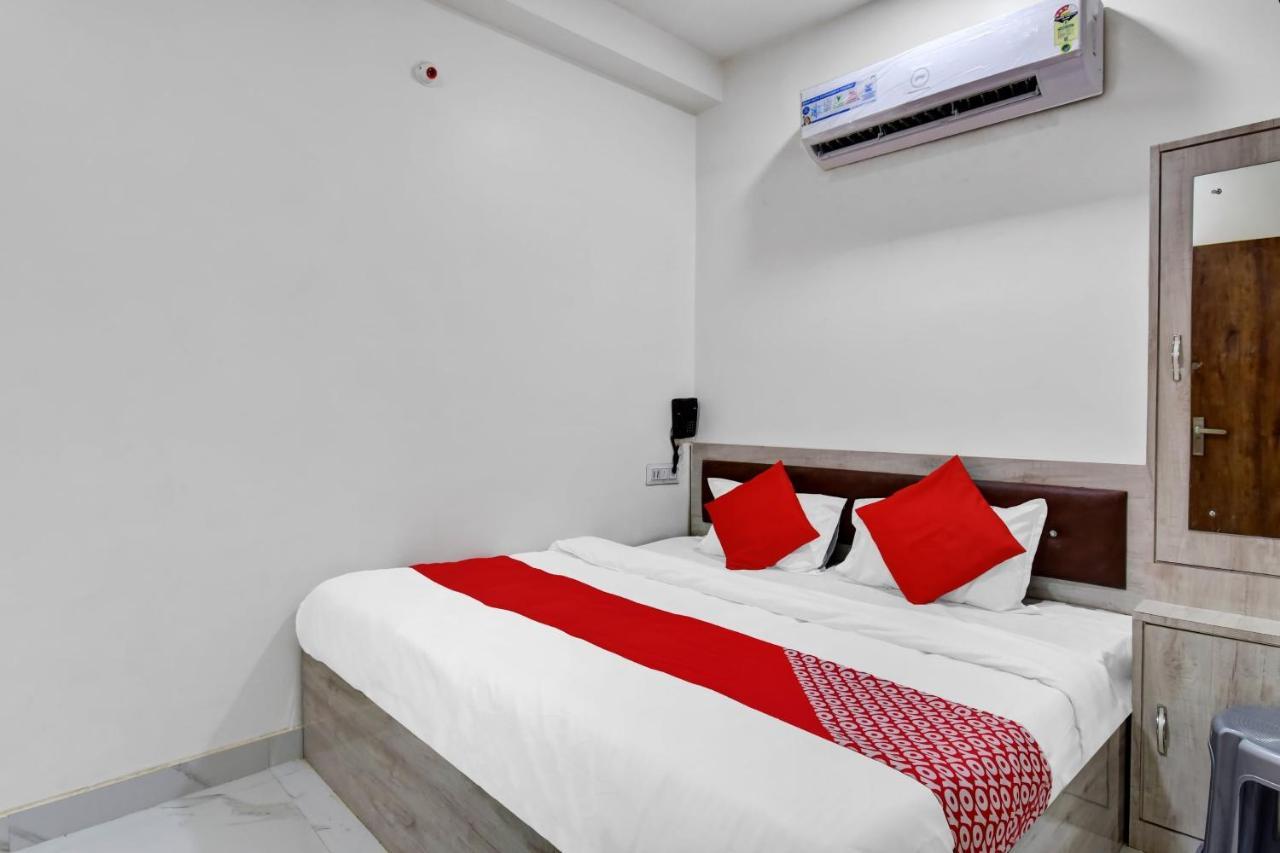 Hotel O Grand L M Ádzsmir Kültér fotó